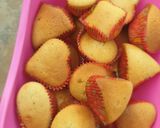 A picture of step 5 of Vanilla cupcakes.