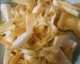 Gambar langkah 1 resipi Jerami Nangka Goreng Kunyit.