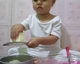 Foto langkah ke 5 dari resep Pancake Buah Naga Keju.