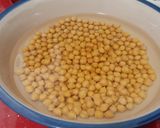 Foto del paso 1 de la receta: Sopa de garbanzos con pota y jamón