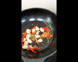 รูปขั้นตอนการทำที่ 4 ของ "ผัดกะเพราไก่ตามใจฉัน"