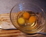 Foto del passaggio 5 della ricetta Frittata di zucchine e pisellini