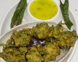 A picture of step 10 of Methi Gota.