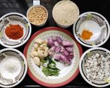 A picture of step 1 of Paruppuarisi saatham.