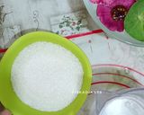 Foto langkah ke 2 dari resep Puding Susu Yogurt with Edible Flower / Hantaran / Gift.