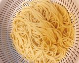 Hình bước làm 3 của món Mỳ spaghetti 🍝 sốt kem bí ngô 🎃 phô mai 🧀- pumpkin & cheese spaghetti