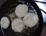 A picture of step 4 of Farali Aaloo tikki chat.