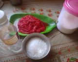 स्ट्रॉबेरी जैम (Strawberry jam recipe in Hindi) रेसिपी चरण 1 फोटो