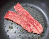 蔥蒜香煎牛排的食譜步驟1照片