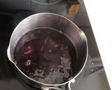 A picture of step 2 of Blueberry Soda Shikanji.