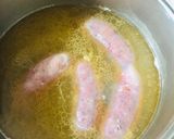 Foto del paso 1 de la receta: CHORIZOS DE CERDO (rellenos de morrón🫑🌶 y provolone🧀) AL VERMOUTH 🥓🥘🥓