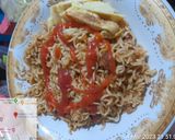 Foto langkah ke 6 dari resep Mie goreng ayam popcorn.