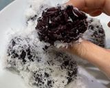 Foto langkah ke 6 dari resep Urap ketan hitam.