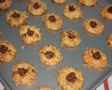 Foto langkah ke 6 dari resep Thumbprint Cookies.