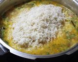 A picture of step 3 of Chicken pulao.