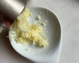 Foto del paso 3 de la receta: Entrante de setas con ajos, aove y sal