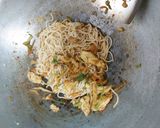 Foto langkah ke 3 dari resep Mie goreng.