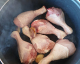 Foto del paso 2 de la receta: Jamoncitos de pollo a la jardinera (saludable, sin gluten) 🍗