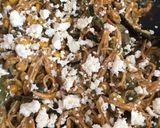 Foto del paso 3 de la receta: Tostadas de pollo, rajas, elote y mole
