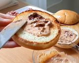 Foto langkah ke 4 dari resep Double Cheese Burger Pedas / 매콤 더블 치즈버거 (Tren Korea).