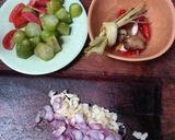 Foto langkah ke 1 dari resep Garang Asem Ayam.