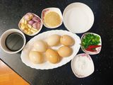 Trứng gà ngâm nước tương