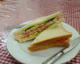 Foto langkah ke 3 dari resep Sandwich sederhana.