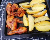 Foto langkah ke 5 dari resep Honey Blackpepper Roasted Chicken w/ Potato Wedges.