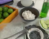 Foto langkah ke 1 dari resep Es Kelapa Sirup Melon.