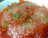 Foto del paso 2 de la receta: Fritada de pimientos con salchicha y queso de cabra fresco