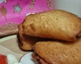Foto langkah ke 4 dari resep Pizza Goreng Roti Tawar.