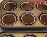Foto langkah ke 3 dari resep Cupcake Coklat, Moist dan Lembut.