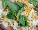Foto langkah ke 6 dari resep Tumis sayur sosis pedas.