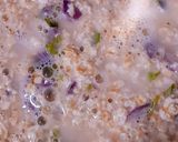 A picture of step 2 of Oats Cheela.