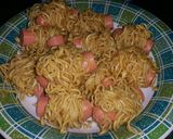 Foto langkah ke 3 dari resep Mie Gulung Isi Sosis.
