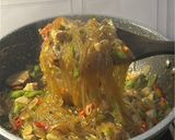 Foto langkah ke 4 dari resep Mie Soun Pedas Hajatan.