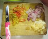 Foto langkah ke 2 dari resep Tumis Kangkung Tempe.