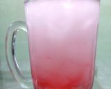 Foto langkah ke 3 dari resep Es Sirup DHT Susu.