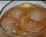 A picture of step 3 of Leamon Iced Tea#Ramadan Special.