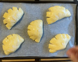 Foto del paso 10 de la receta: Pan relleno de crema pastelera (クリームパン) / Bollo japonés