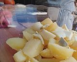 Foto del paso 2 de la receta: Ensalada Papas y atún 🥂