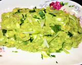 Foto del paso 1 de la receta: Tostadas con ensalada de huevo y palta