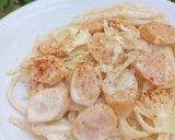 Foto langkah ke 3 dari resep Fettuccine Beef Sausage Carbonara.