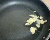 Hình bước làm 2 của món Ức gà xào ớt chuông xanh [Eat clean - Lose weight]