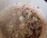 A picture of step 3 of Chicken Cacciatore. 😘.