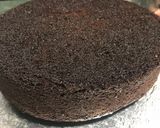 A picture of step 6 of Simple Fudge Cake.