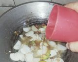 Foto langkah ke 4 dari resep Tumis Pakcoy Lobak.