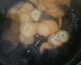 Foto langkah ke 4 dari resep Sup Bola Tahu dan Bakso.
