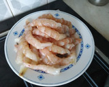 Foto del paso 1 de la receta: Pulpo con gambones al ajillo