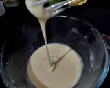 A picture of step 1 of Pineapple Cupcakes.